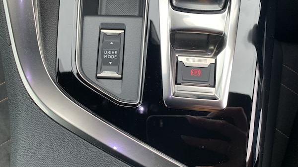 Used Peugeot 3008 2023 for sale - 75432116: Photo 18