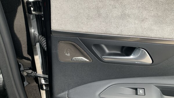 Used Peugeot 3008 2023 for sale - 75432116: Photo 35