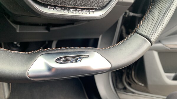 Used Peugeot 3008 2023 for sale - 75432116: Photo 57