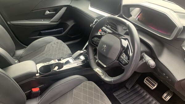 Used Peugeot 208 2021 for sale - 76248390: Photo 11