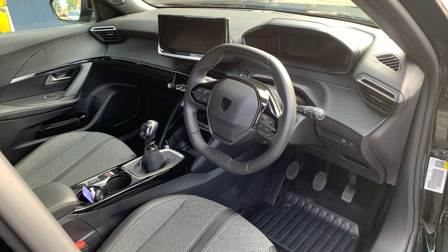 Used Peugeot 2008 2024 for sale - 75992288: Photo 11