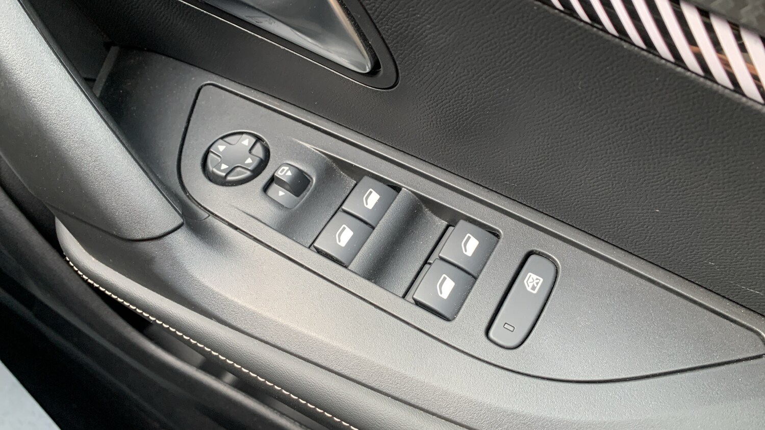 Used Peugeot 2008 2024 for sale - 75992288: Photo 22