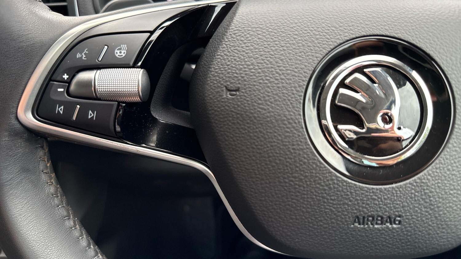 Used Skoda Karoq 2024 for sale - 76486457: Photo 23