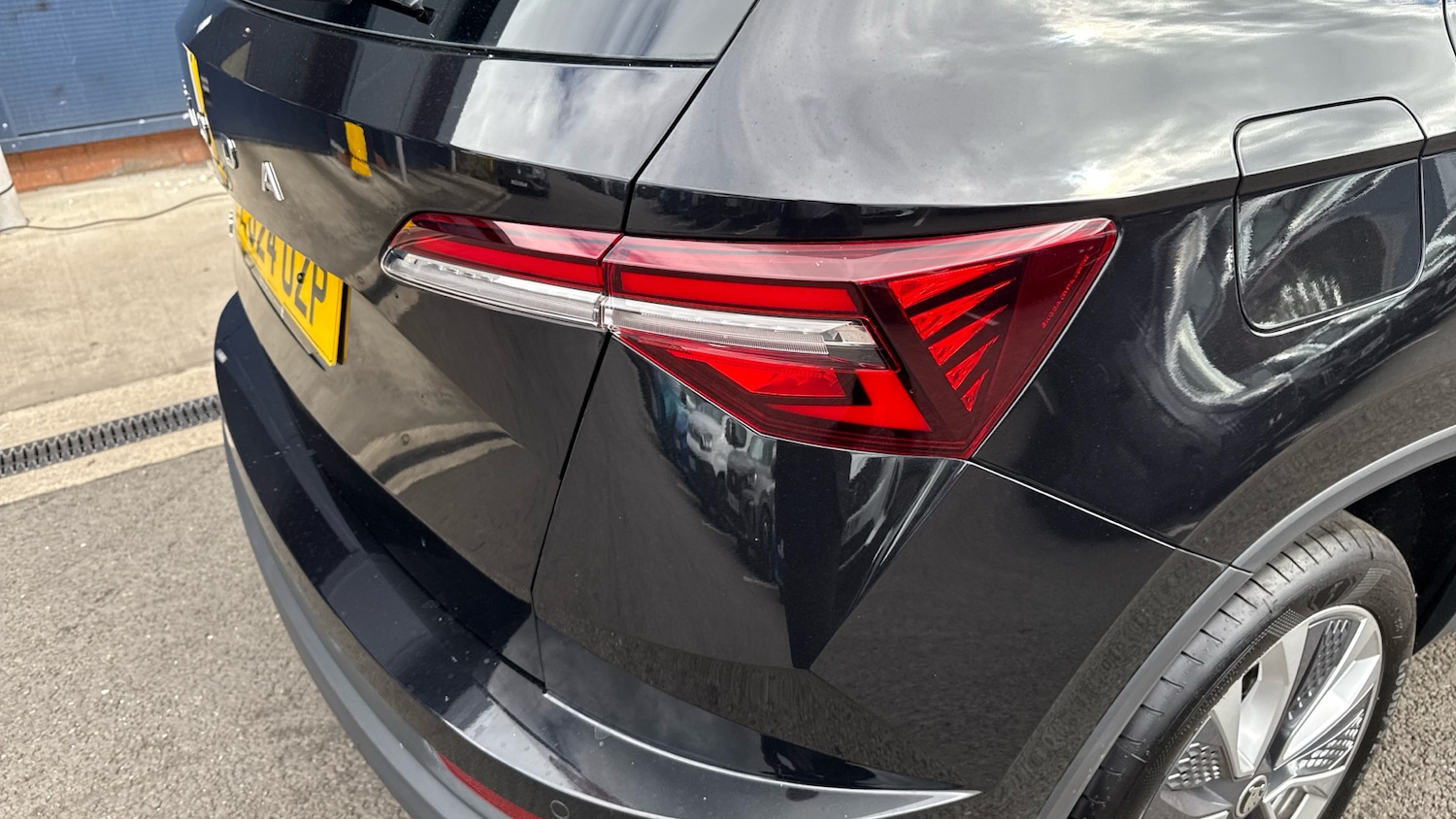 Used Skoda Karoq 2024 for sale - 76486457: Photo 38