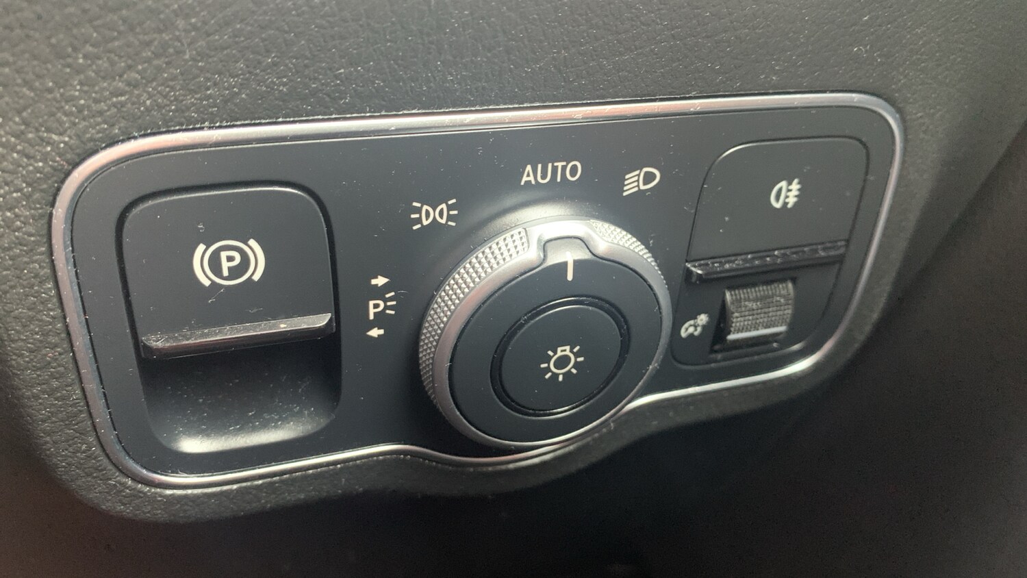 Used Mercedes-Benz GLA 2021 for sale - 76123563: Photo 21