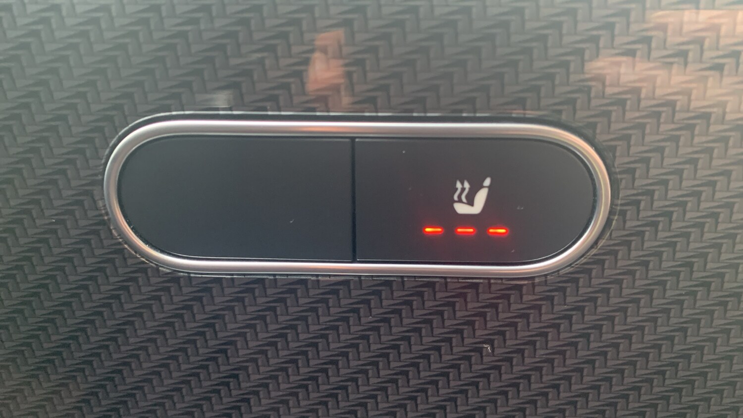 Used Mercedes-Benz GLA 2021 for sale - 76123563: Photo 33