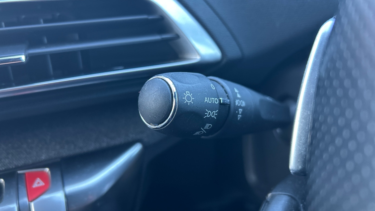 Used Peugeot 3008 2019 for sale - 77098819: Photo 28