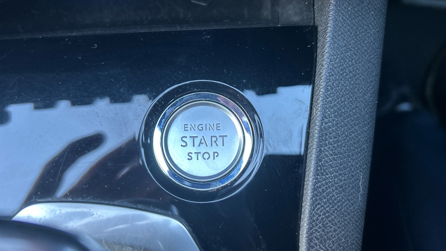 Used Peugeot 3008 2019 for sale - 77098819: Photo 38