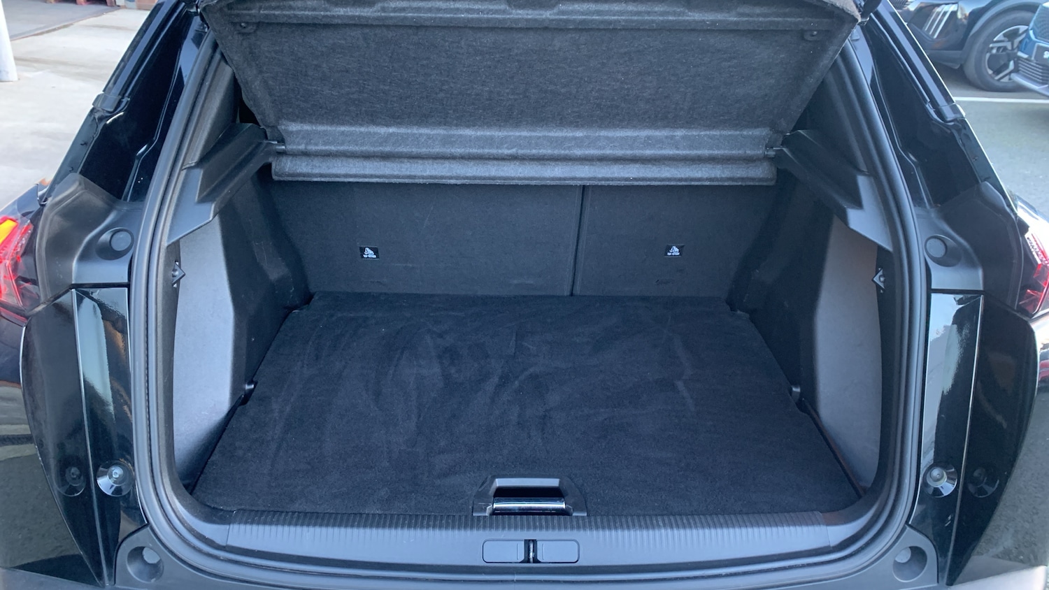 Used Peugeot 2008 2023 for sale - 77060546: Photo 20