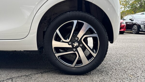Used Peugeot 108 2021 for sale - 76139384: Photo 17