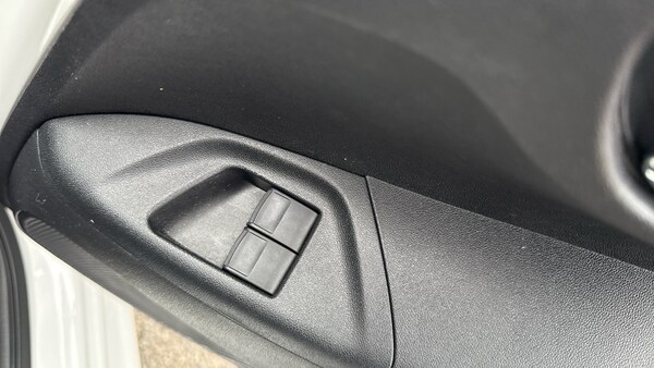 Used Peugeot 108 2021 for sale - 76139384: Photo 22