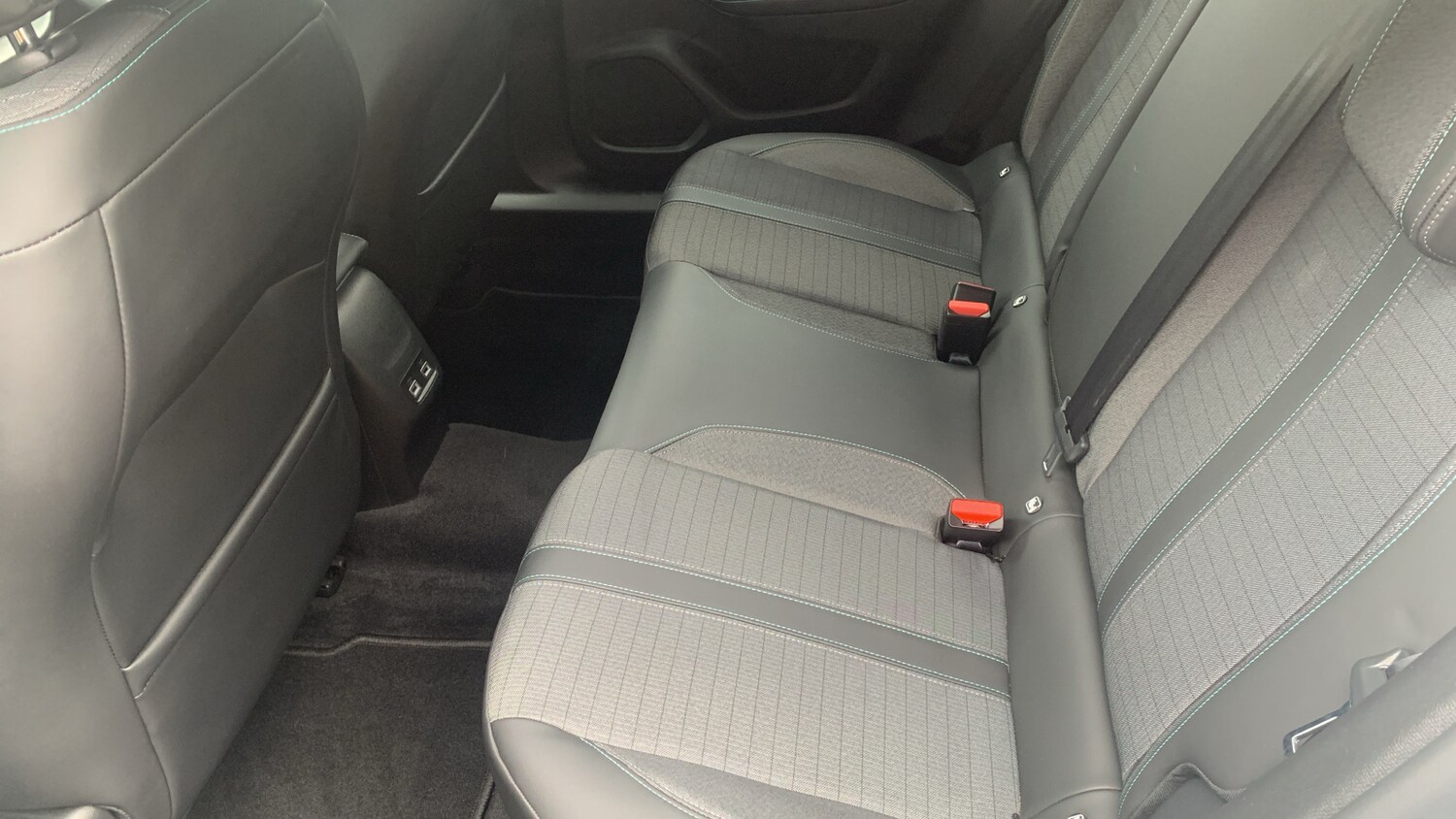 Used Peugeot 2008 2021 for sale - 75979405: Photo 29