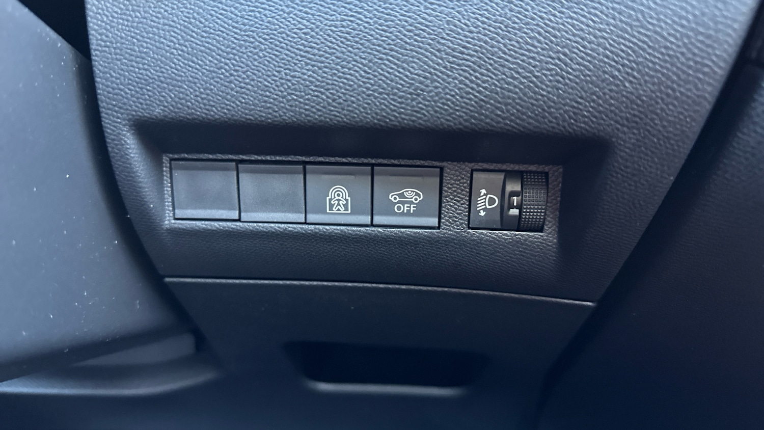 Vehicle 33