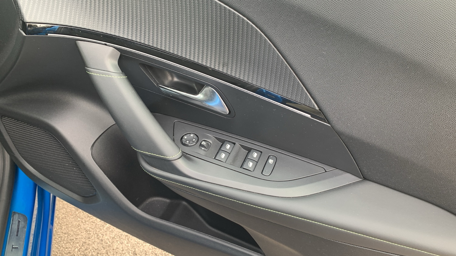 Used Peugeot 2008 2023 for sale - 76977340: Photo 22