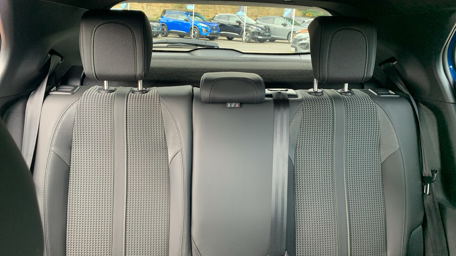 Used Peugeot 2008 2023 for sale - 76977340: Photo 25