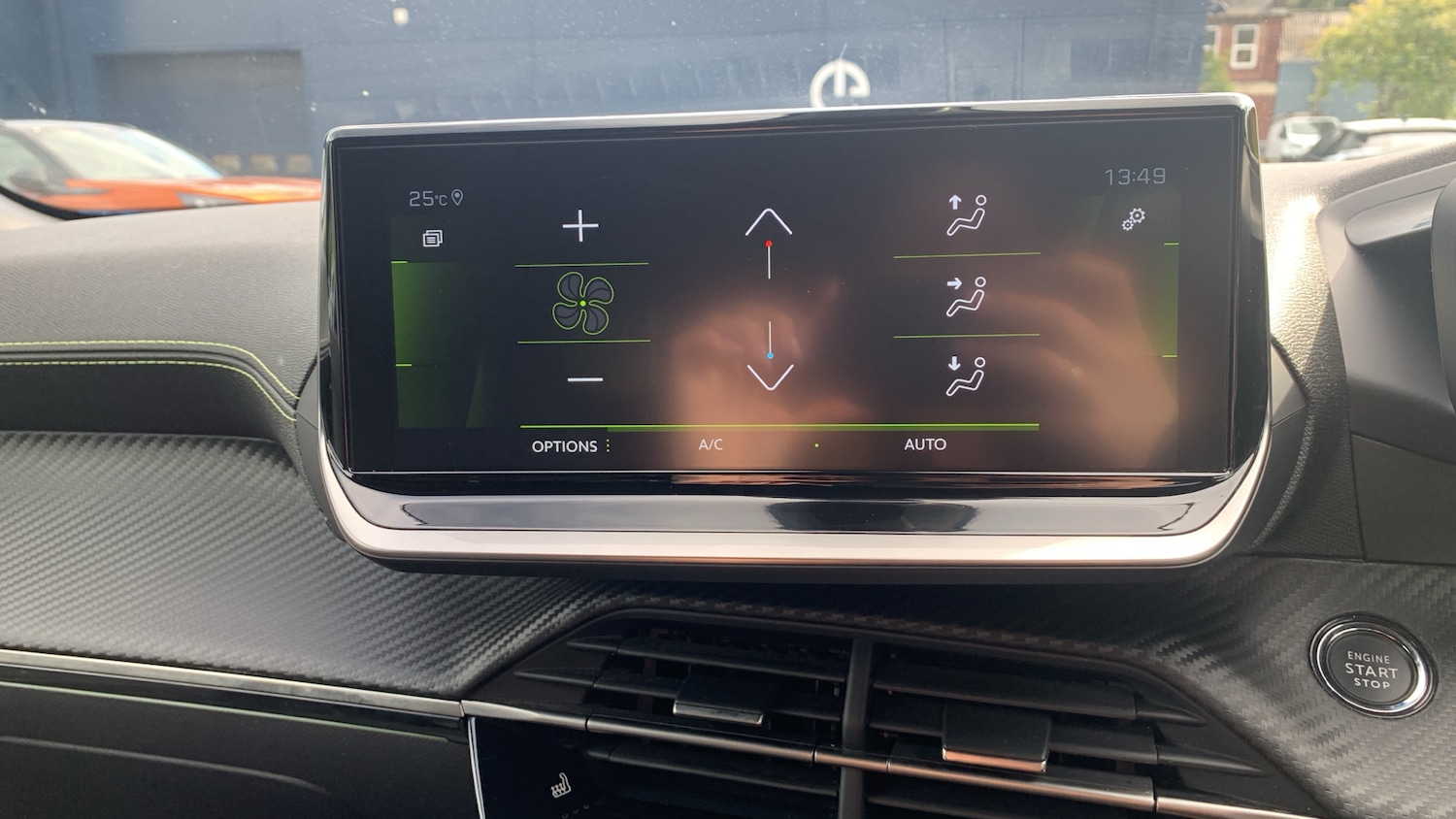 Used Peugeot 2008 2023 for sale - 76977340: Photo 29