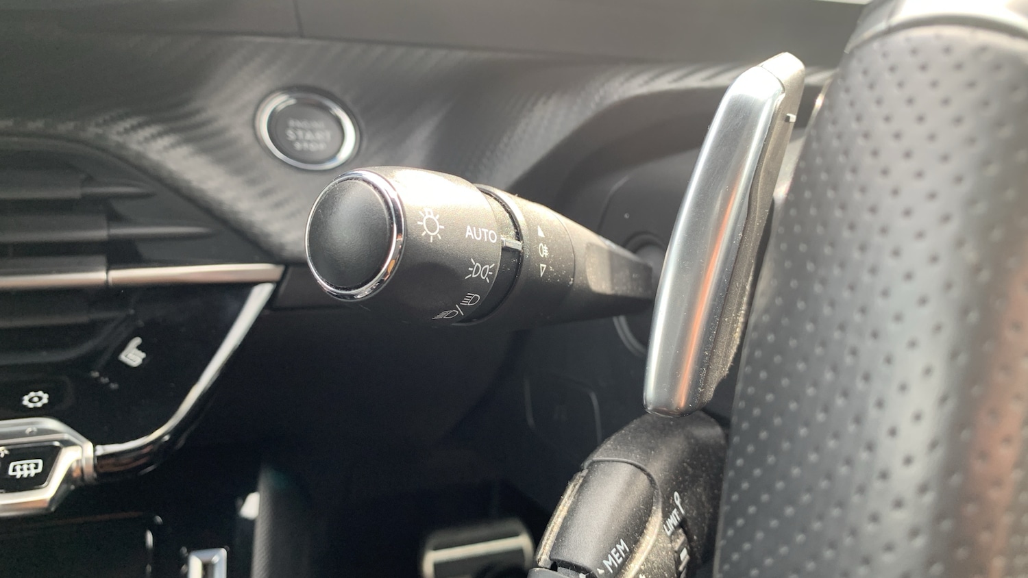 Used Peugeot 2008 2023 for sale - 76977340: Photo 40