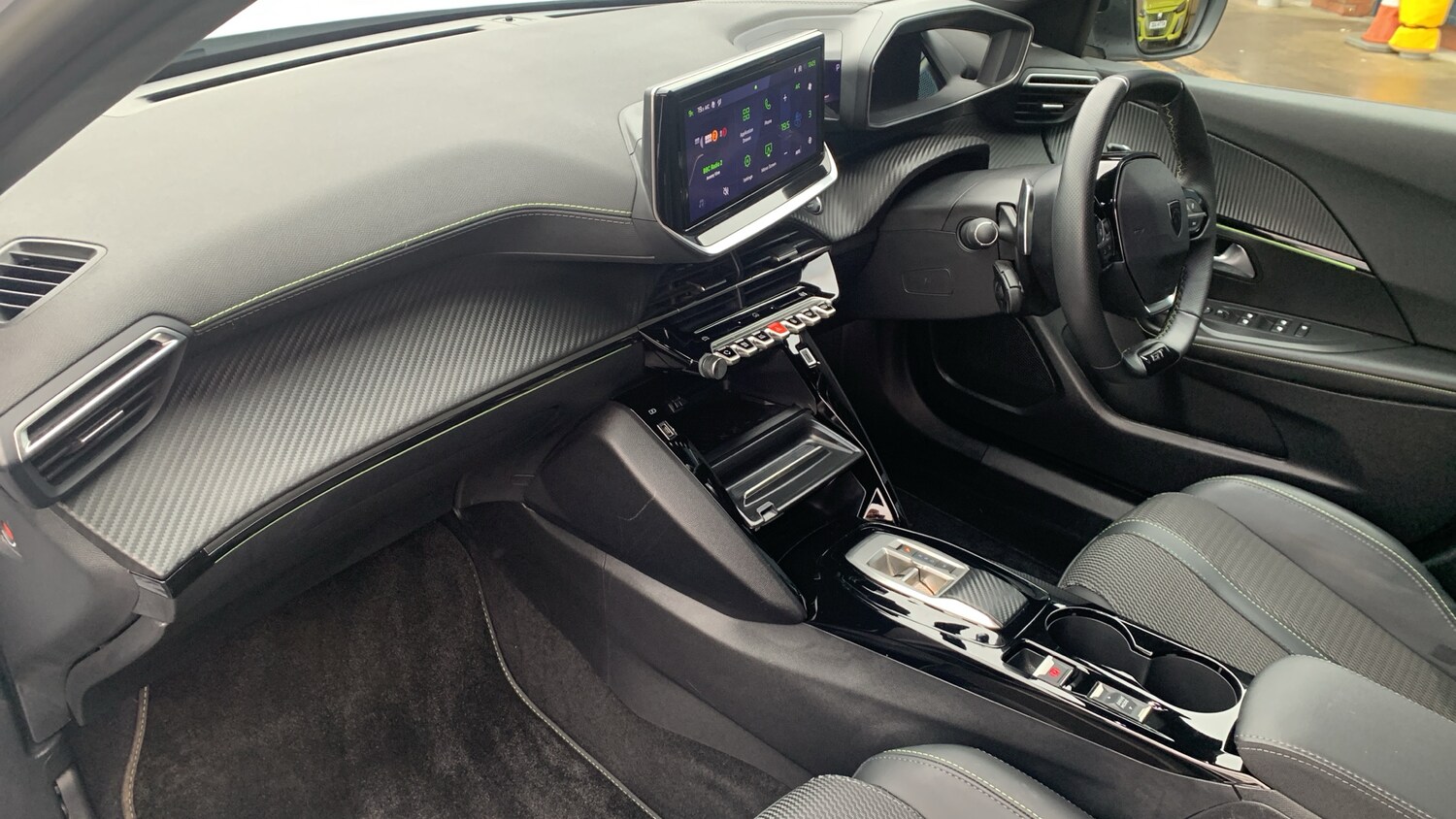 Used Peugeot 2008 2024 for sale - 77231198: Photo 12