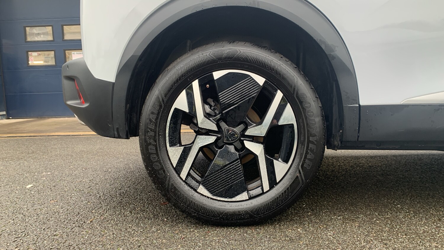 Used Peugeot 2008 2024 for sale - 77231198: Photo 16