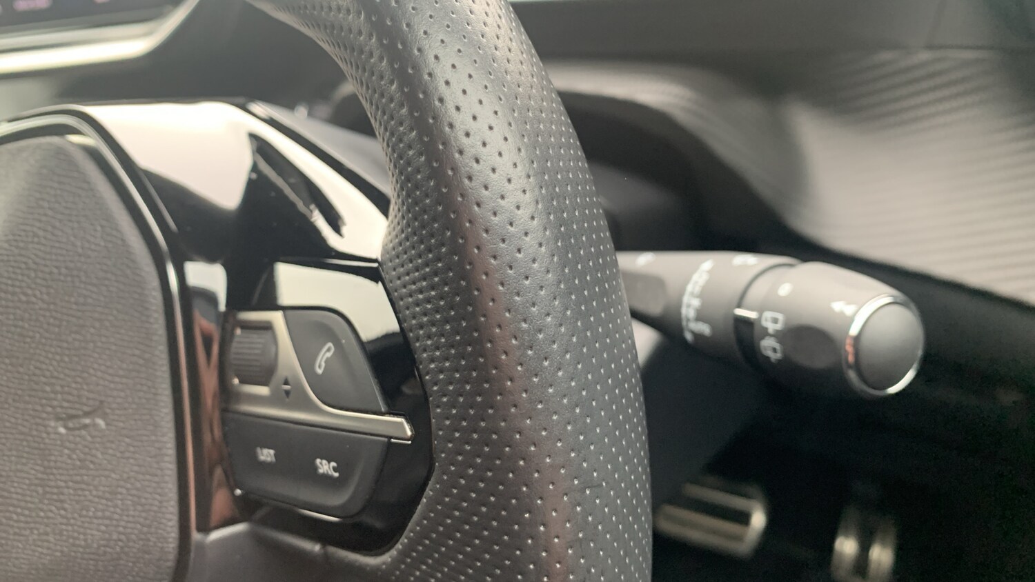 Used Peugeot 2008 2024 for sale - 77231198: Photo 35