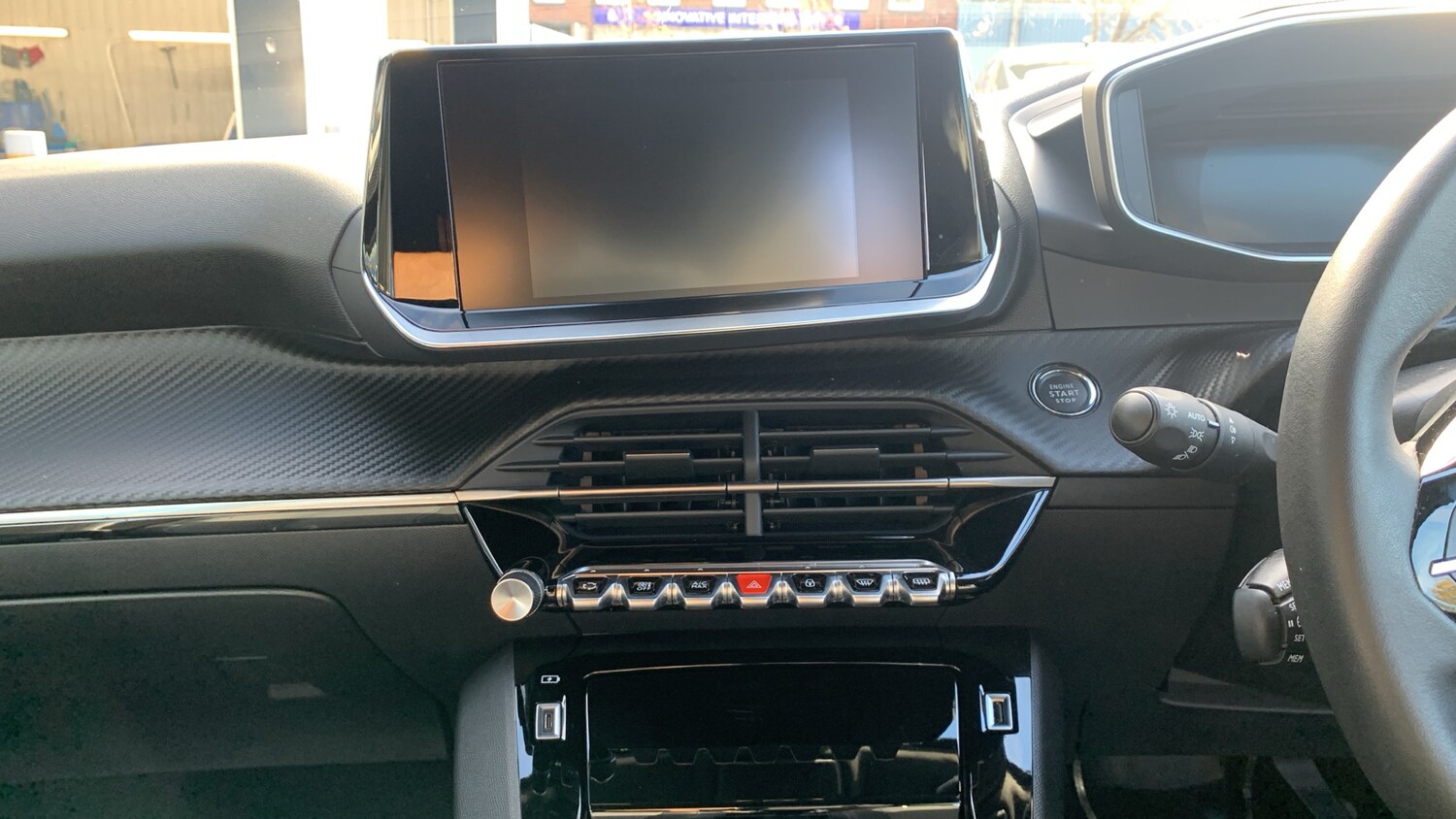 Used Peugeot 2008 2023 for sale - 76441682: Photo 10