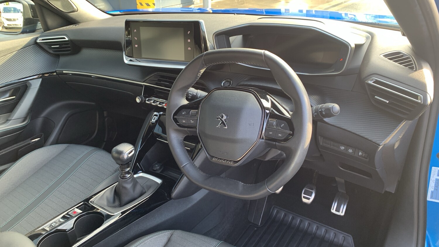 Used Peugeot 2008 2023 for sale - 76441682: Photo 11