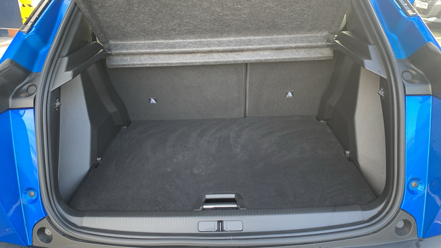 Used Peugeot 2008 2023 for sale - 76441682: Photo 19