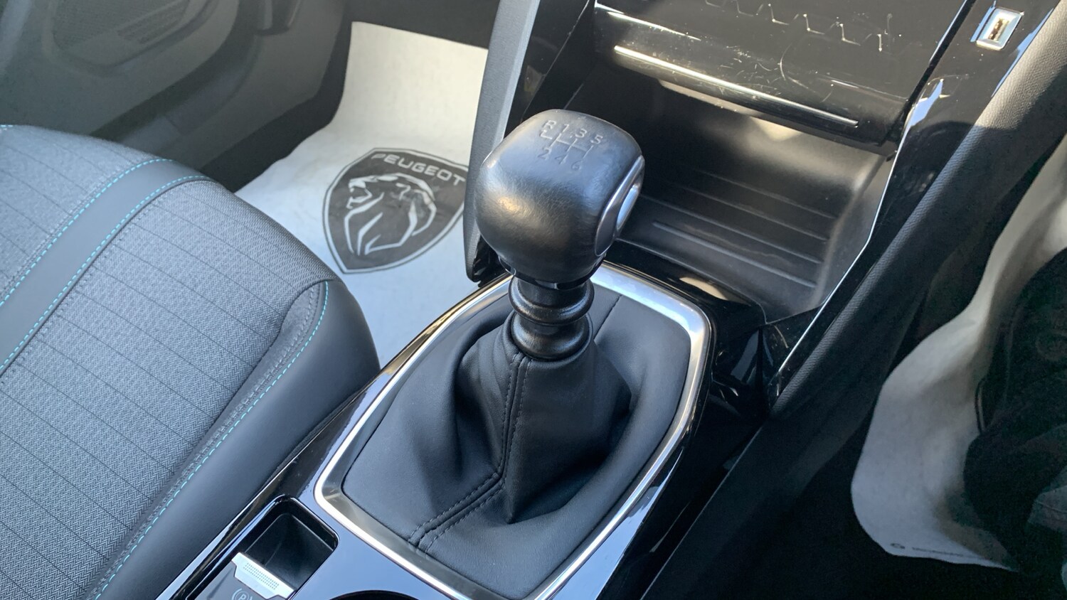 Used Peugeot 2008 2023 for sale - 76441682: Photo 20