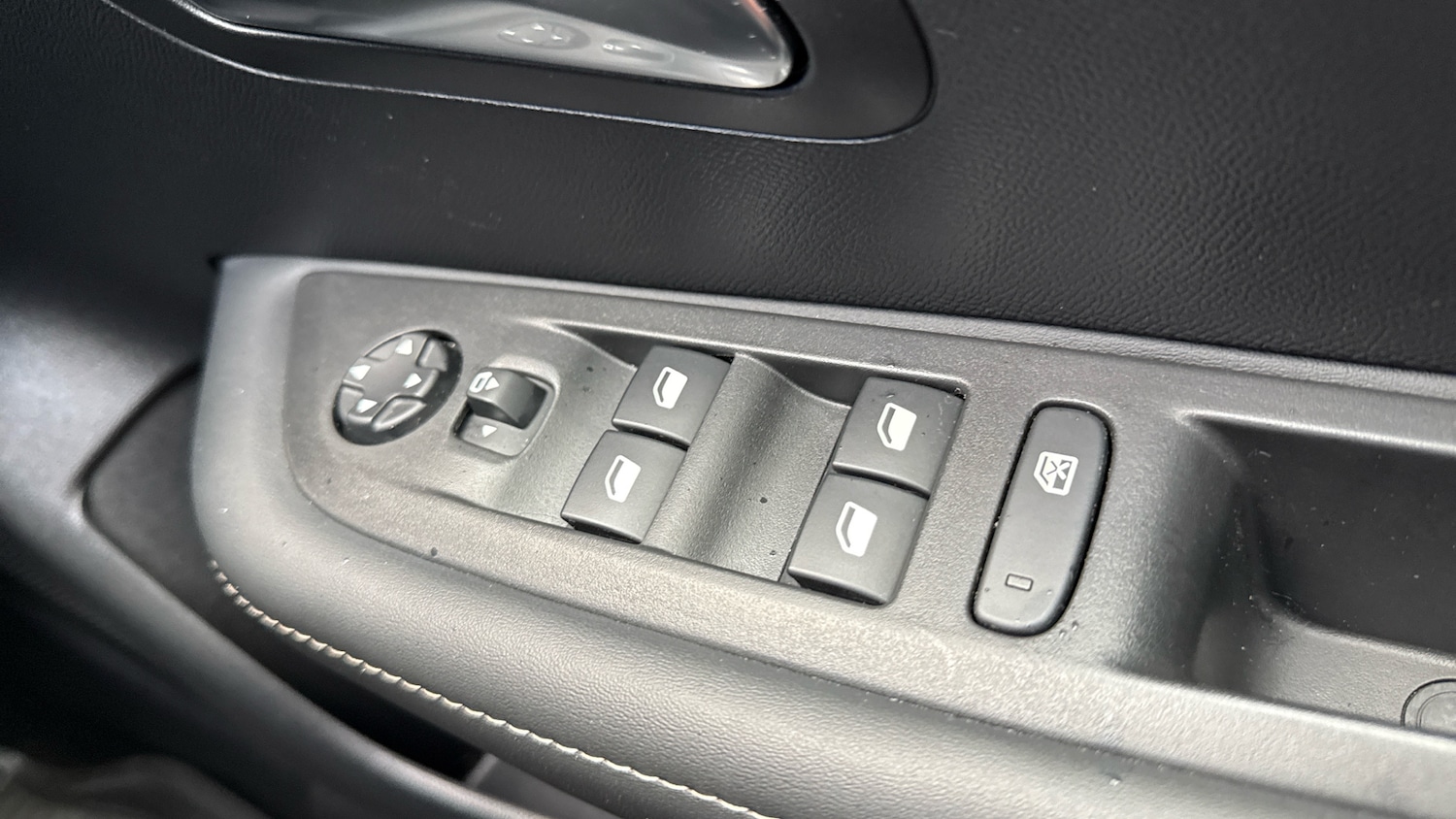 Used Peugeot 208 2024 for sale - 76942812: Photo 22