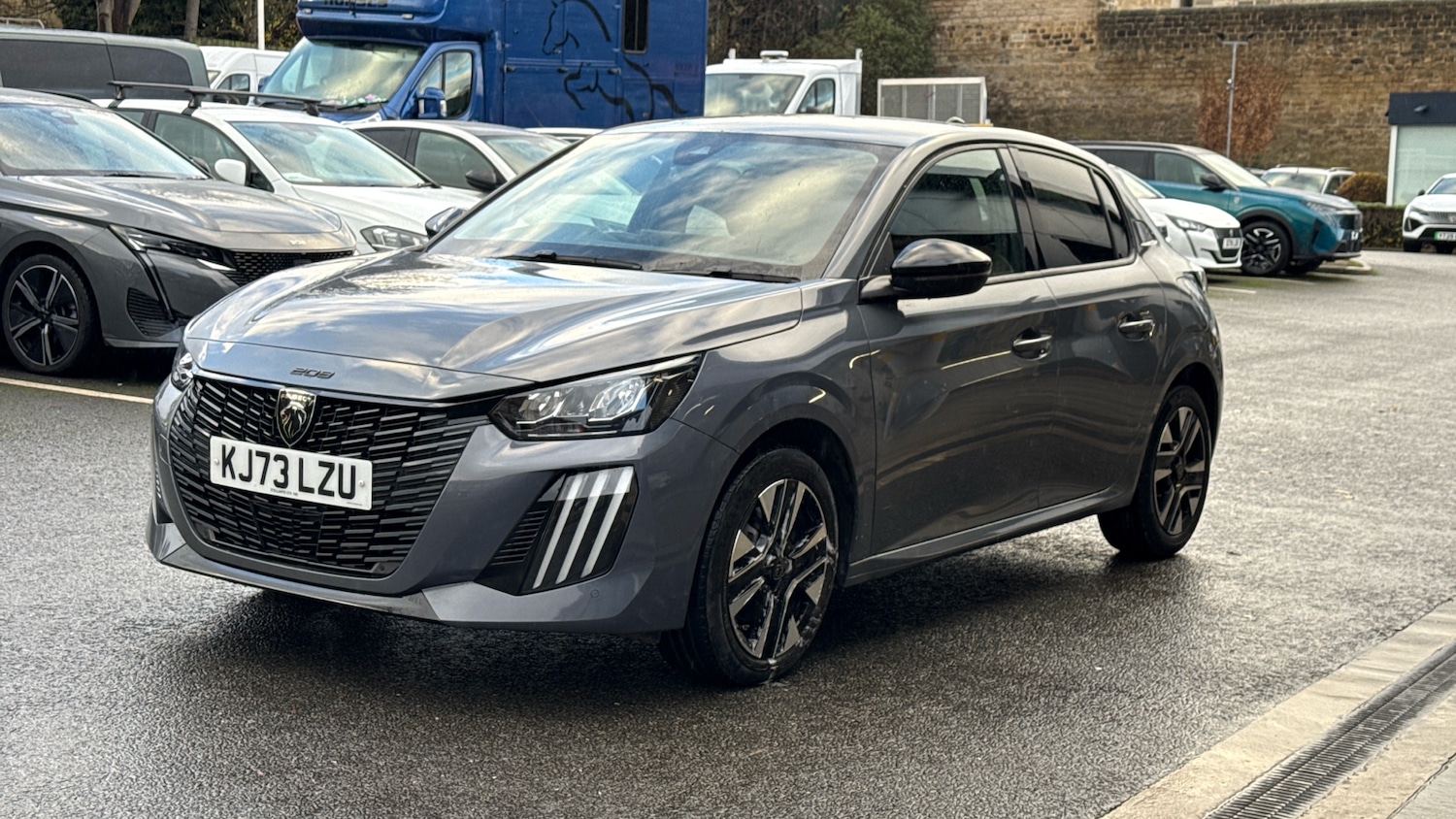 Used Peugeot 208 2024 for sale - 76942812: Photo 7