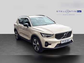 Used Volvo XC40 2025 for sale - 79554409: Photo