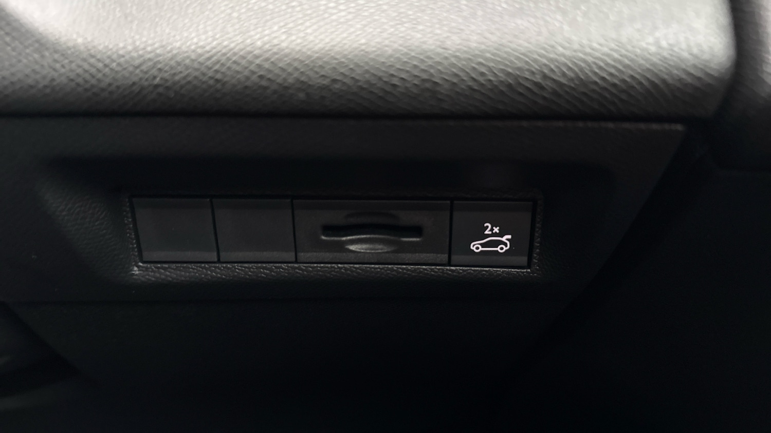 Used Peugeot 408 2024 for sale - 77412779: Photo 33