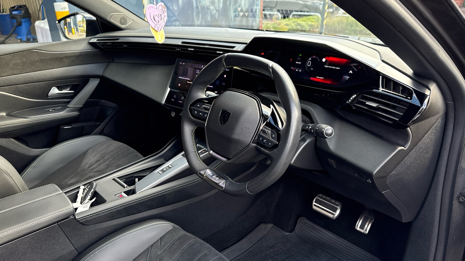 Used Peugeot 408 2023 for sale - 76486456: Photo 11