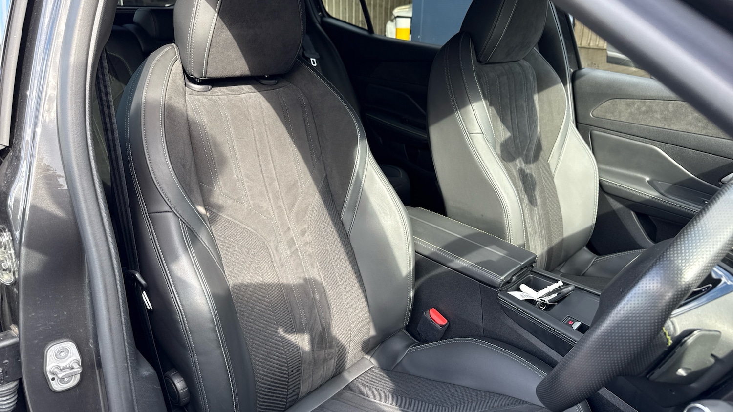 Used Peugeot 408 2023 for sale - 76486456: Photo 39