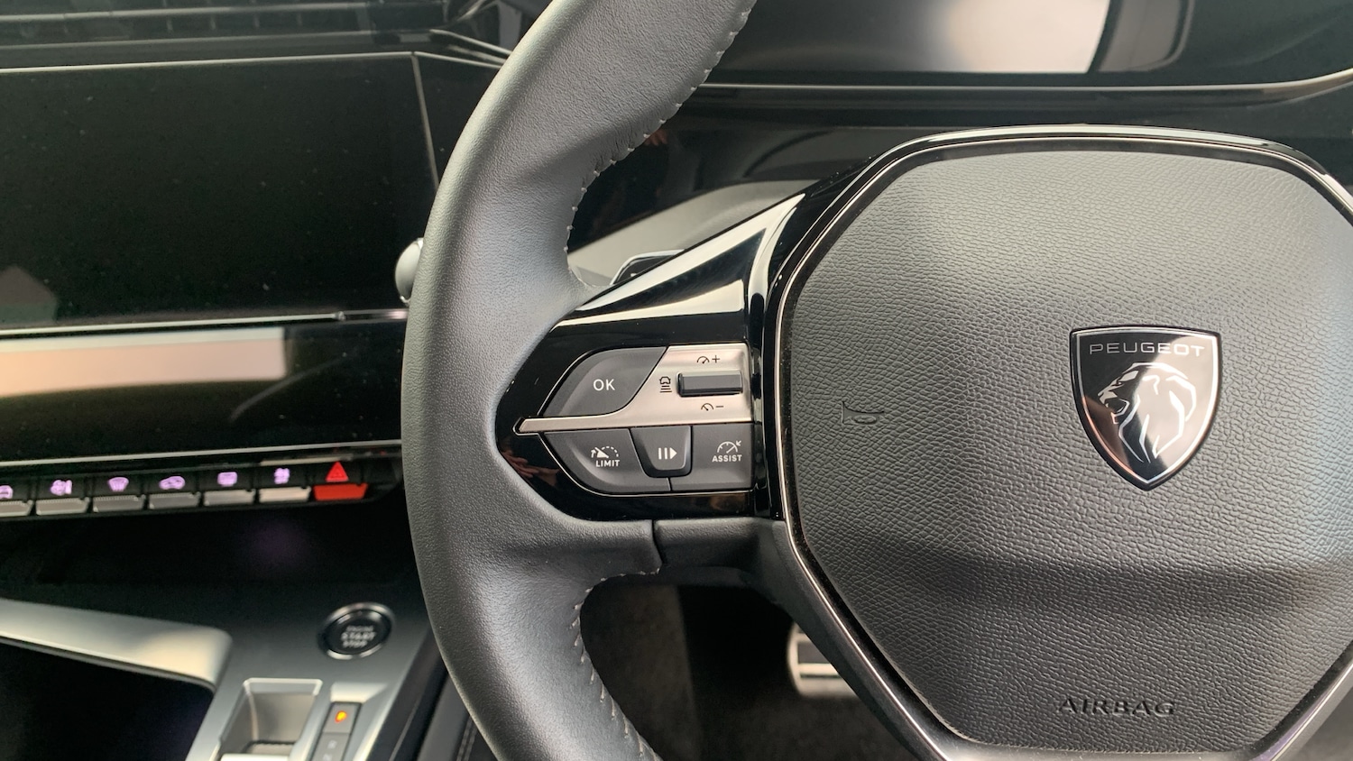 Used Peugeot 308 2024 for sale - 76787610: Photo 24