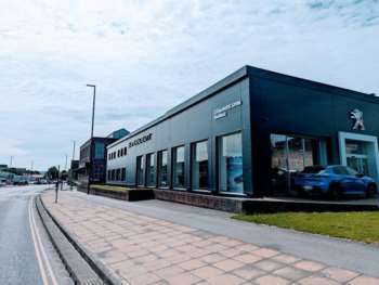 Used Dacia Sandero Stepway 2017 for sale - 75432115: Photo