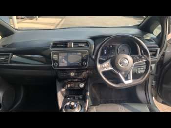 Used Nissan Leaf 2021 for sale - 74889515: Photo