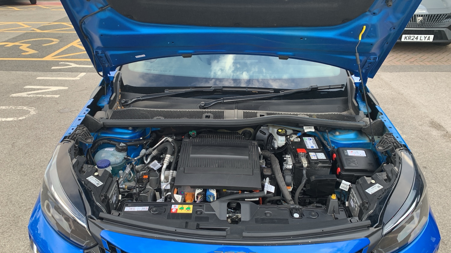 Used Peugeot 2008 2024 for sale - 77292690: Photo 19