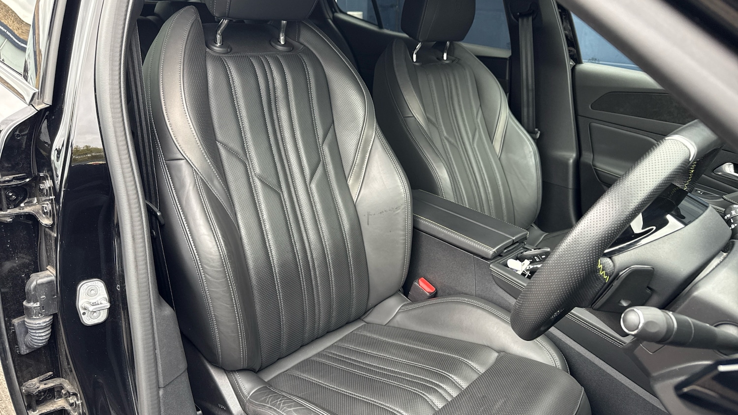 Used Peugeot 408 2024 for sale - 75979434: Photo 35