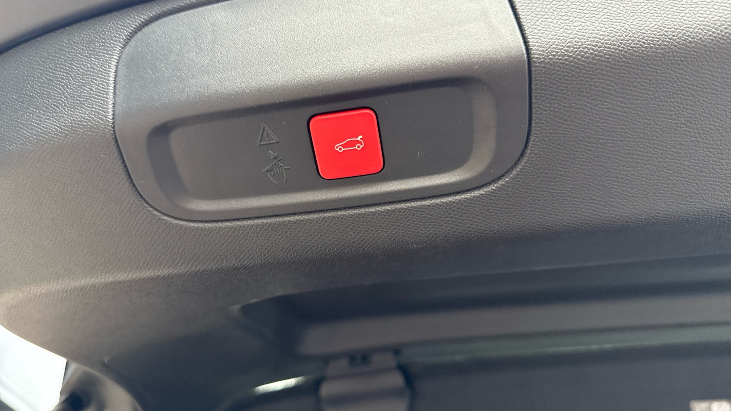 Used Peugeot 408 2024 for sale - 75979434: Photo 41