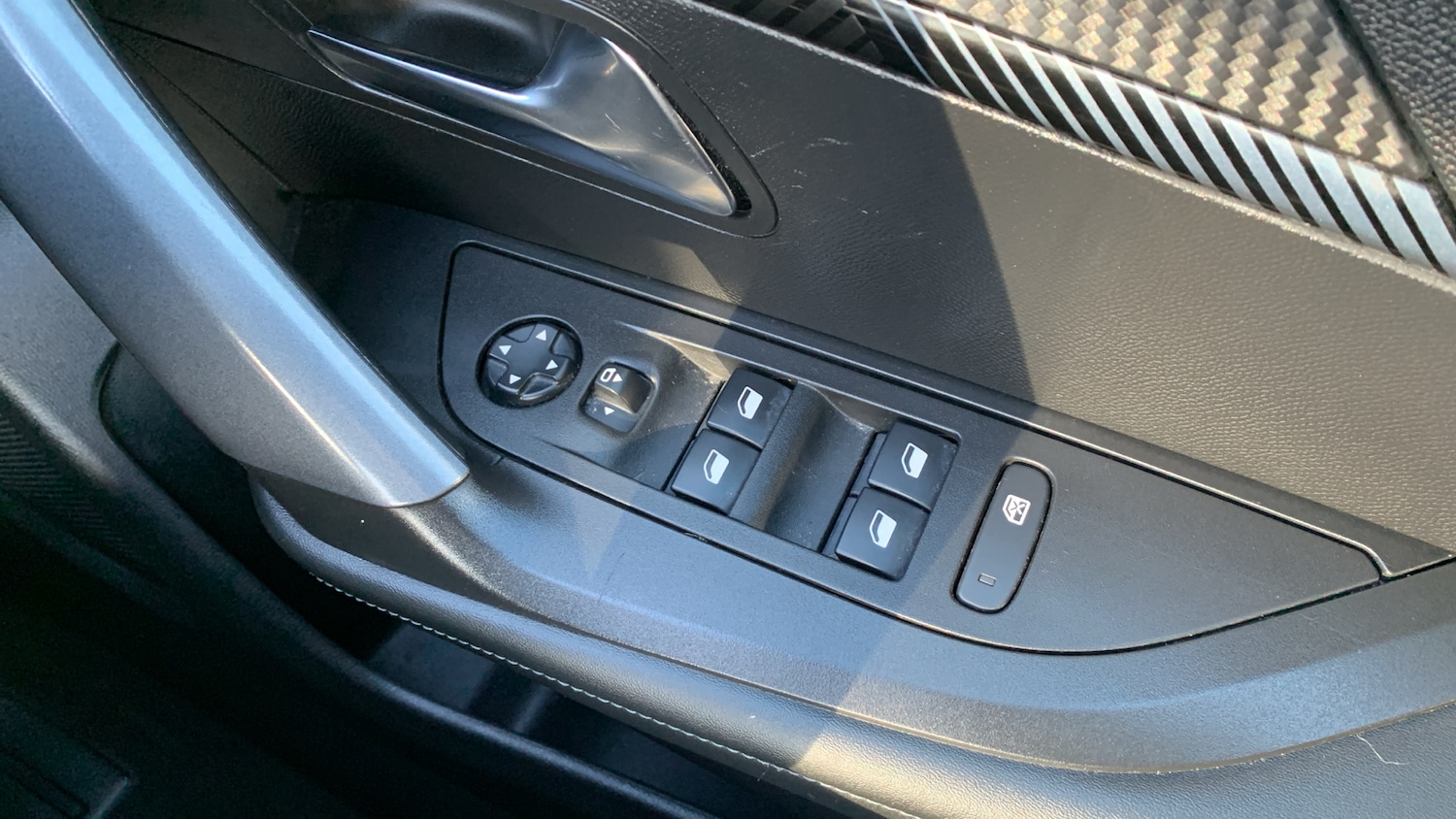 Used Peugeot 2008 2021 for sale - 76574247: Photo 22