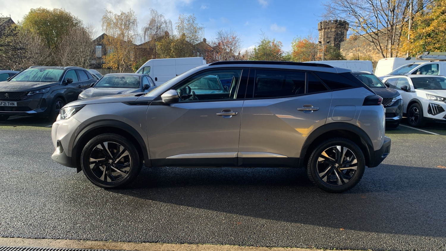 Used Peugeot 2008 2021 for sale - 76574247: Photo 6