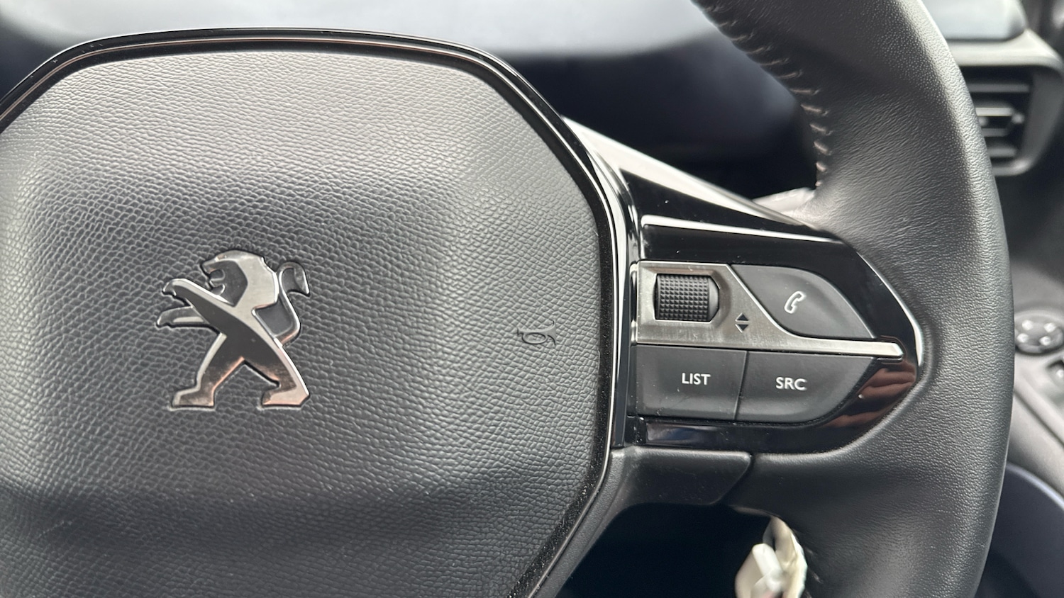 Used Peugeot Rifter 2020 for sale - 75942595: Photo 24