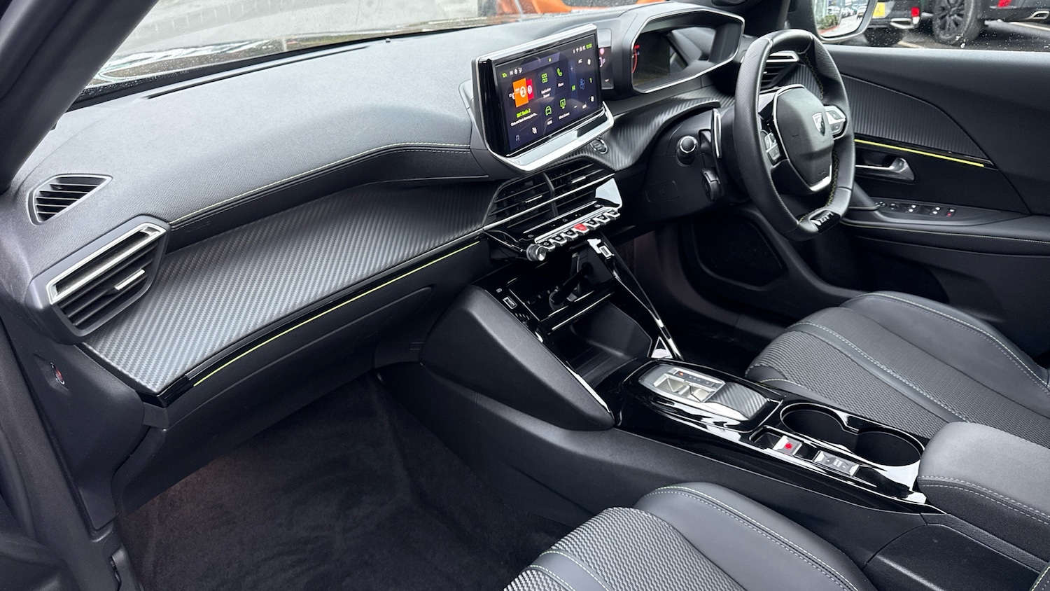 Used Peugeot 2008 2024 for sale - 76716085: Photo 13