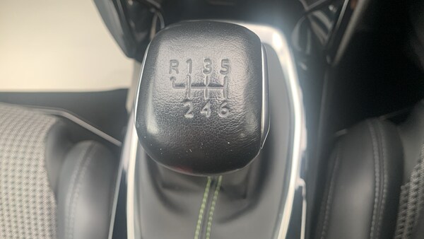Used Peugeot 2008 2022 for sale - 76168058: Photo 39