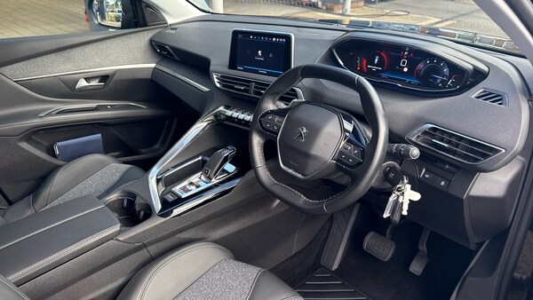 Used Peugeot 5008 2020 for sale - 76043896: Photo 11