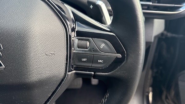 Used Peugeot 5008 2020 for sale - 76043896: Photo 24
