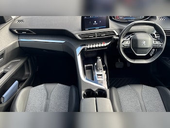 Used Peugeot 5008 2020 for sale - 76043896: Photo 4