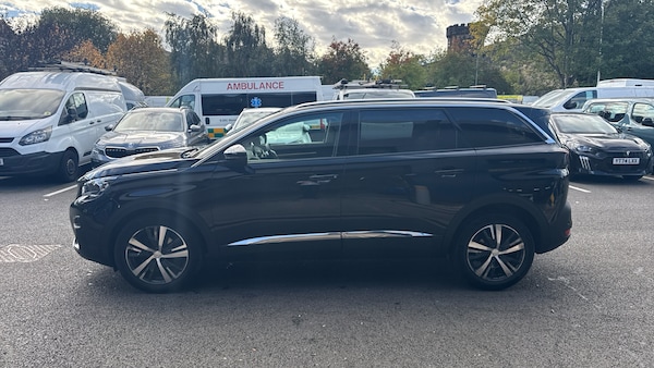 Used Peugeot 5008 2020 for sale - 76043896: Photo 6