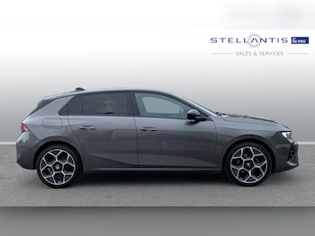 Used Vauxhall Astra 2024 for sale - 75372612: Photo